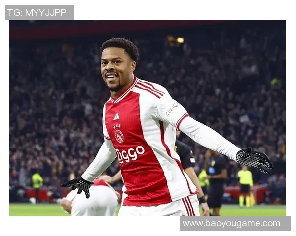 足球明星面罩造型大汇集精彩瞬间回顾与分析